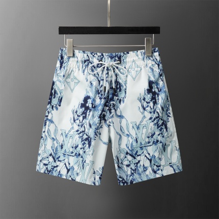 New Arrivals Louis Vuitton Shorts For Men in 195408