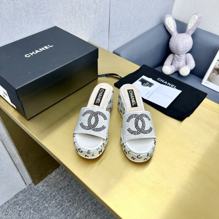 New Arrivals High quality Chanel Sandals For Women in 195538