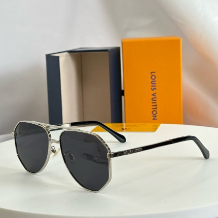 Louis Vuitton AAA Quality Sunglasses in 195635