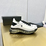 New Arrivals Chanel Sneakers size 35-46 in 195506