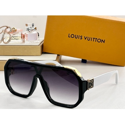 Louis Vuitton AAA Quality Sunglasses in 195643