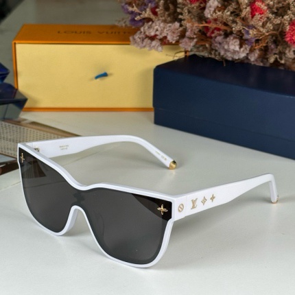 Louis Vuitton AAA Quality Sunglasses in 195656