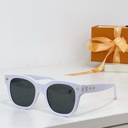 Louis Vuitton AAA Quality Sunglasses in 195659