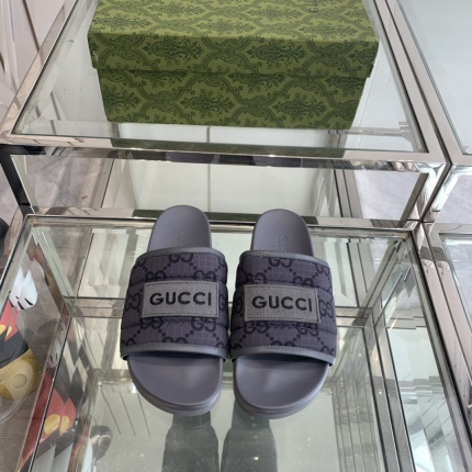 New Arrivals Gucci Slippers For Men in 195734