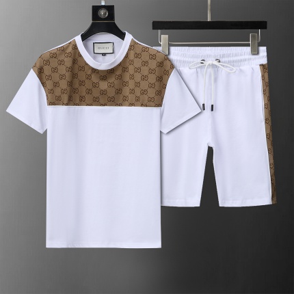New Arrivals Gucci Short Tracksuits For Men in 195736