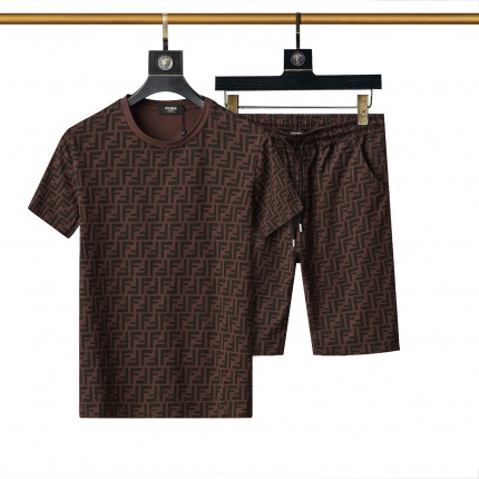 New Arrivals Fendi Short Tracksuits For Men in 195792