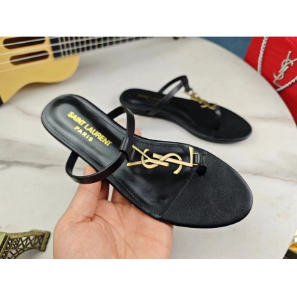 New Arrivals YSL Slippers For Women in 195824