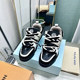 Top quality Louis Vuitton Trainer Sneakers in 195696