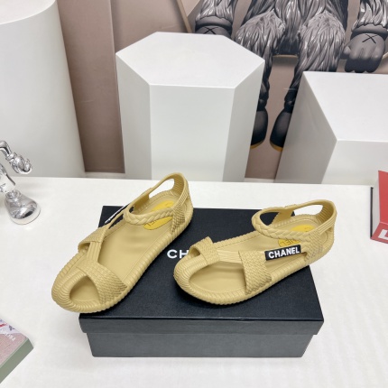 New Arrivals Chanel Sandals For Women in 195959