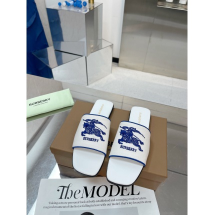 New Arrivals Burberry Slippers For Women in 195964