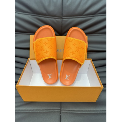New Arrivals High quality Louis Vuitton Slippers For Men in 196063