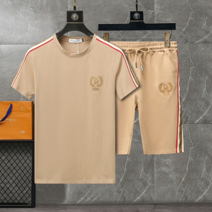New Arrivals Dior Short Tracksuit For Men in 196099