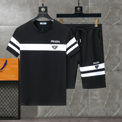 New Arrivals Prada Short Tracksuit For Men in 196103