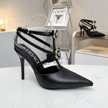 New Arrivals Versace Heels For Women in 196131