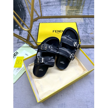 New Arrivals Fendi Slippers Size 35-45 in 196175