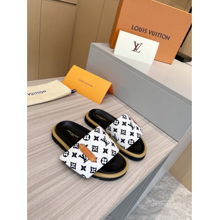 New Arrivals Louis Vuitton Slippers Size 35-45 in 196180