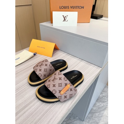 New Arrivals Louis Vuitton Slippers Size 35-45 in 196182