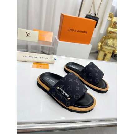 New Arrivals Louis Vuitton Slippers Size 35-45 in 196188