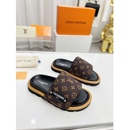 New Arrivals Louis Vuitton Slippers Size 35-45 in 196190