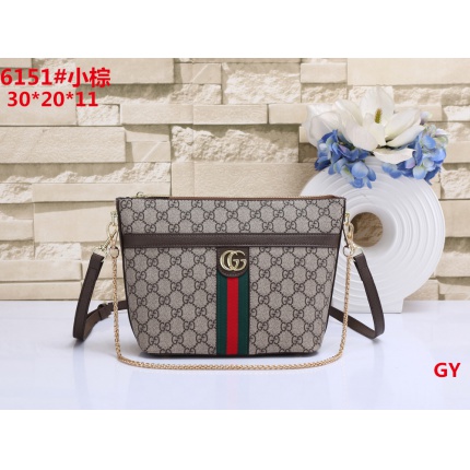 New Arrivals Cheap Gucci Cross Handbags in 196219