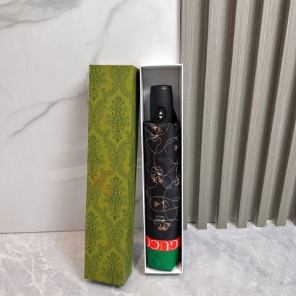 New Arrivals Gucci Umbrella in 196231