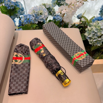 New Arrivals Gucci Umbrella in 196232