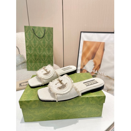 New Arrivals Gucci Slippers For Women in 196478