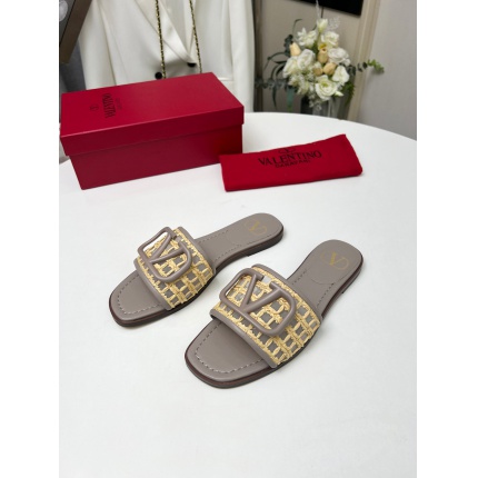 New Arrivals Valentino Slippers For Women in 196481