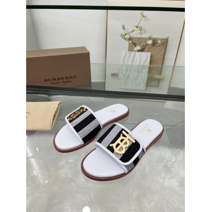 New Arrivals Burberry Slippers For Women in 196499