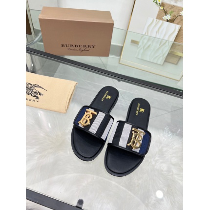 New Arrivals Burberry Slippers For Women in 196501