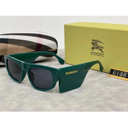 Cheap Burberry or Sunglasses in 196656