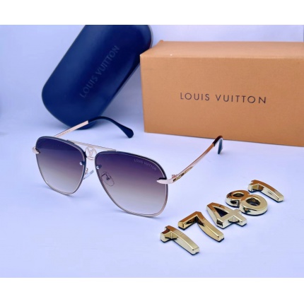 Cheap Louis Vuitton Sunglasses in 196734