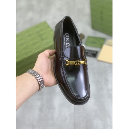 New Arrivals Gucci Leather Shoes For Men in 196814