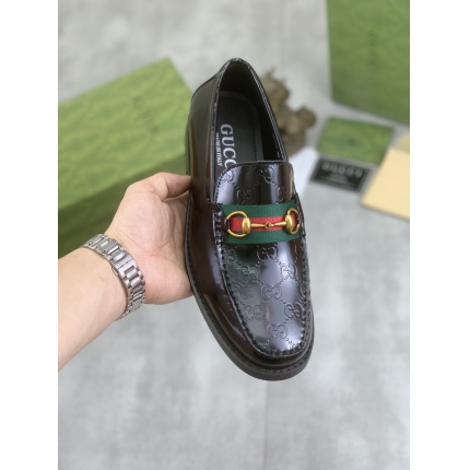 New Arrivals Gucci Leather Shoes For Men in 196821