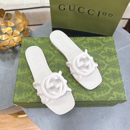 Gucci Slippers For Women in 196850