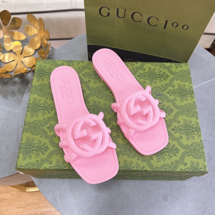 Gucci Slippers For Women in 196851