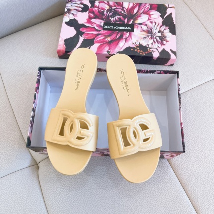 DG Slippers For Women in 196859