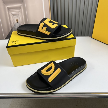 New Arrivals Fendi Slippers For Men in 196860