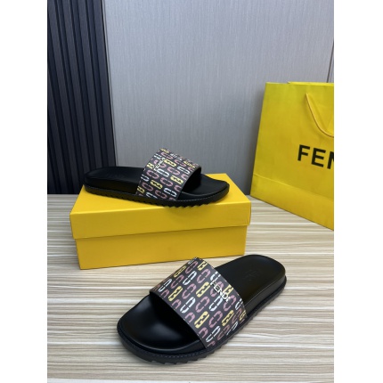 New Arrivals Fendi Slippers For Men in 196877
