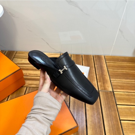 New Arrivals Hermes Loafers For Women in 196878