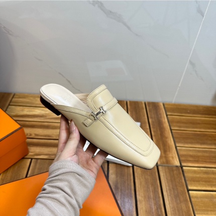 New Arrivals Hermes Loafers For Women in 196879