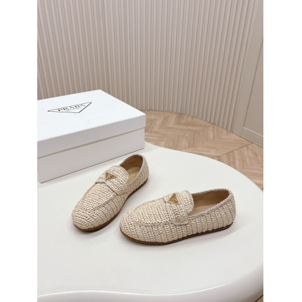 New Arrivals Prada Loafers For Women in 196900
