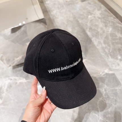 Cheap Balenciaga Hats in 196970