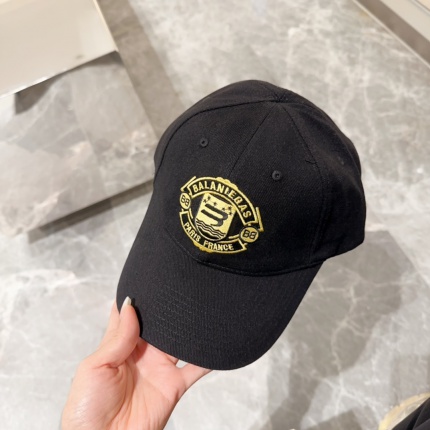 Cheap Balenciaga Hats in 196976