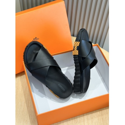 New Arrivals High quality Hermes Slippers For Men in 197060