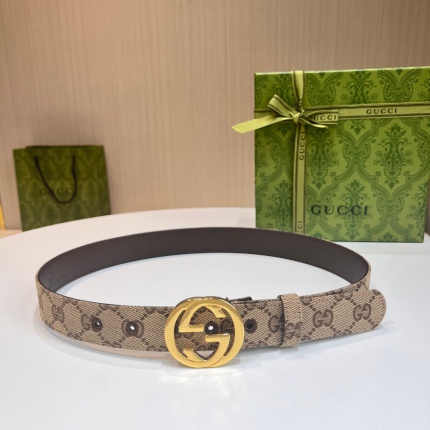 Gucci AAA Quality Belts in 197139