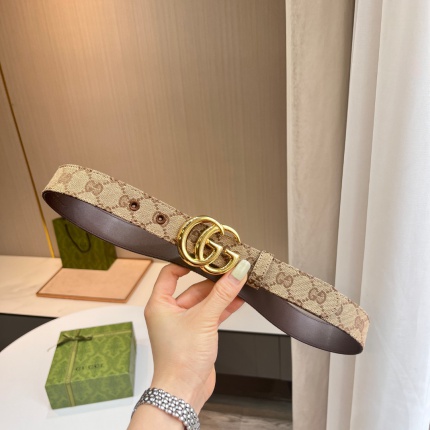 Gucci AAA Quality Belts in 197143