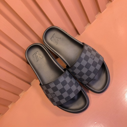 Louis Vuitton Slippers For Men in 197315