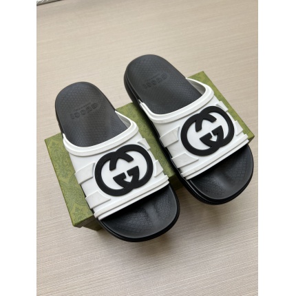 Gucci Slippers For Men in 197418