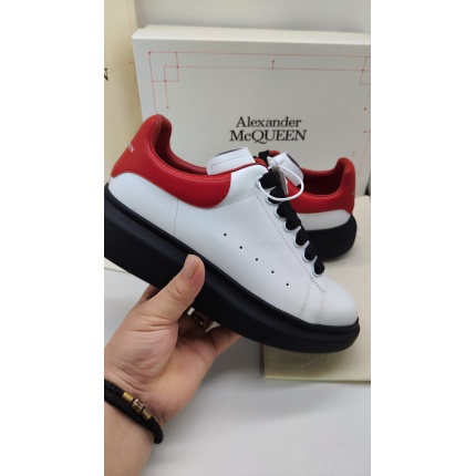 New Arrivals Alexander Mcqueen Sneakers size 35-46 in 197453